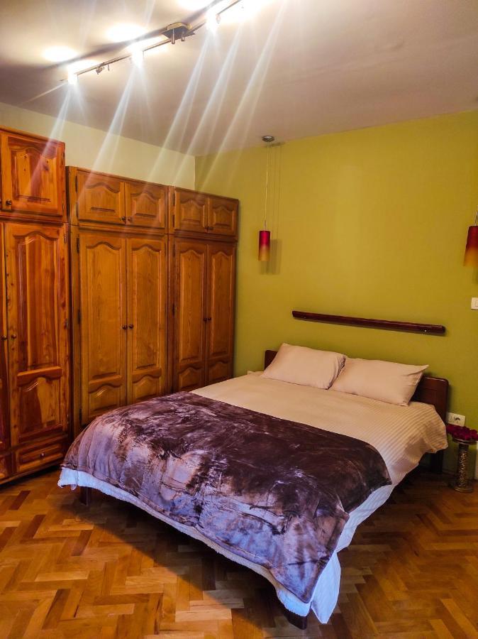 Center 1 Podgorica Apartment Екстериор снимка